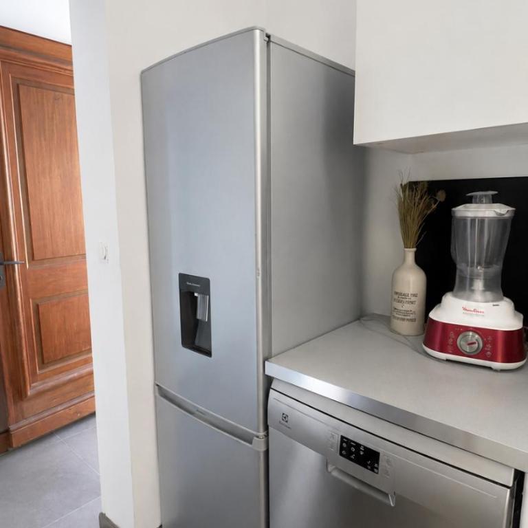 Vue panoramique, appartement 3 chambres, 10 personnes golfe Saint-tropez 116m2 - Appartement - 5