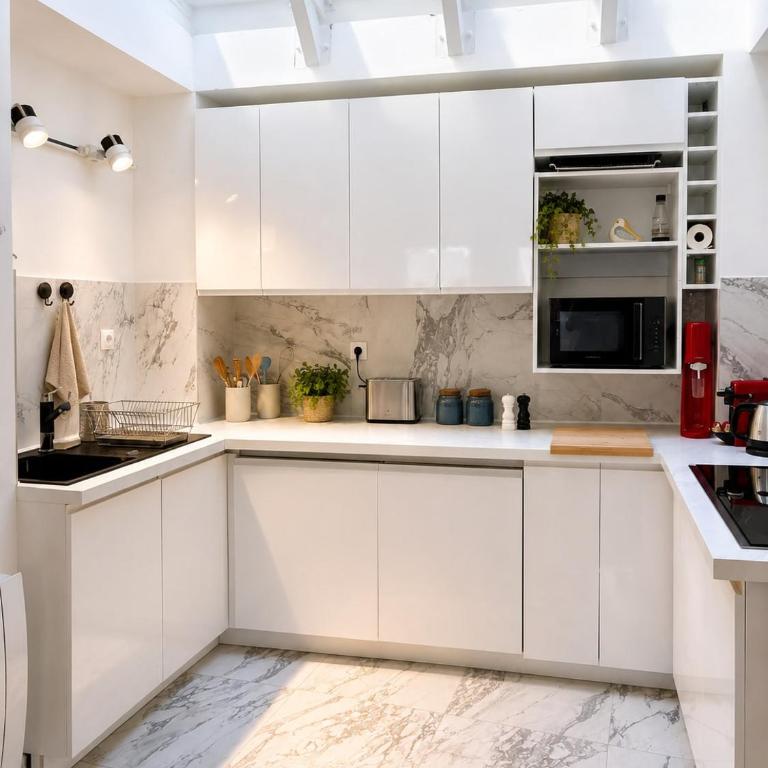 Maison de pecheurs La Marine - Three-Bedroom House - 8