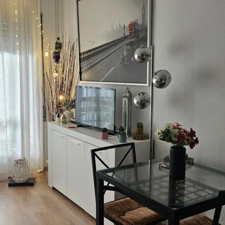 Studio with a large pool in Tossa de Mar - Apartamento de 1 dormitorio - 13