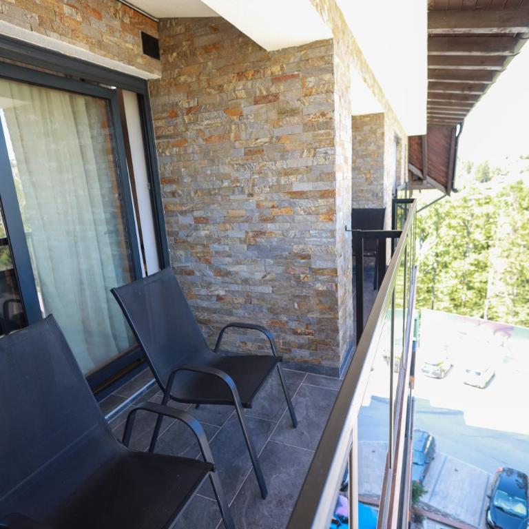 Golden Residence Zlatibor - Three-Bedroom Apartment - 26