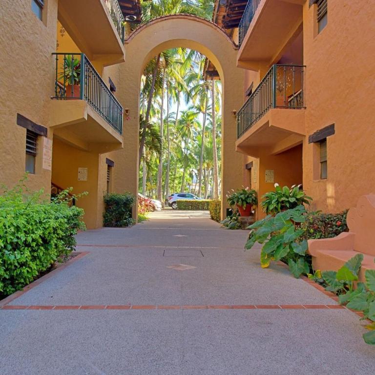 Hermoso alojamiento en los Tules, frente al mar en medio de hermosos jardines, es Unico!!! - Deluxe Villa - 4