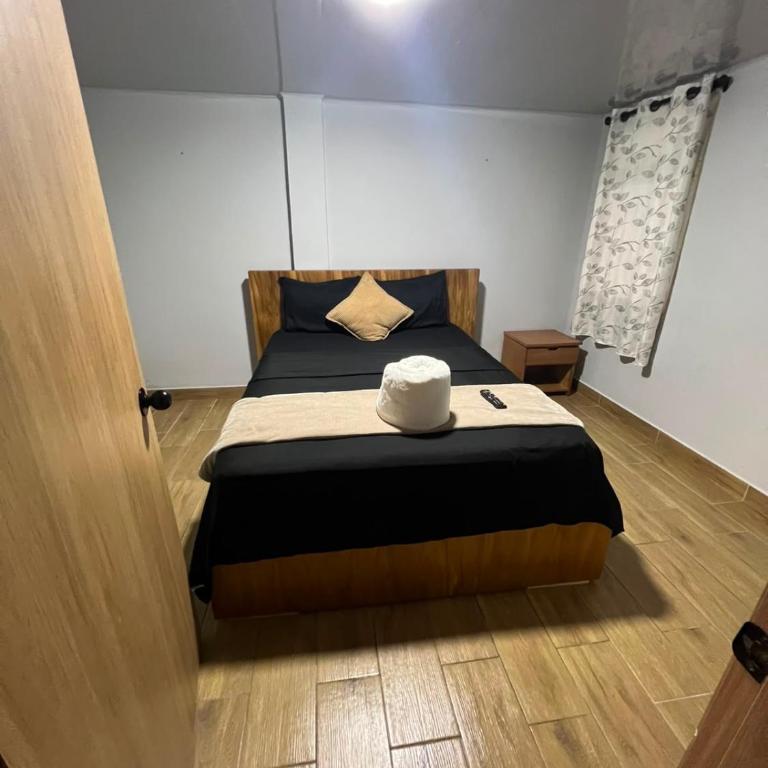 Alojamiento casa Valencia en el centro de Filandia, Quindío - Apartamento de 3 dormitorios - 12