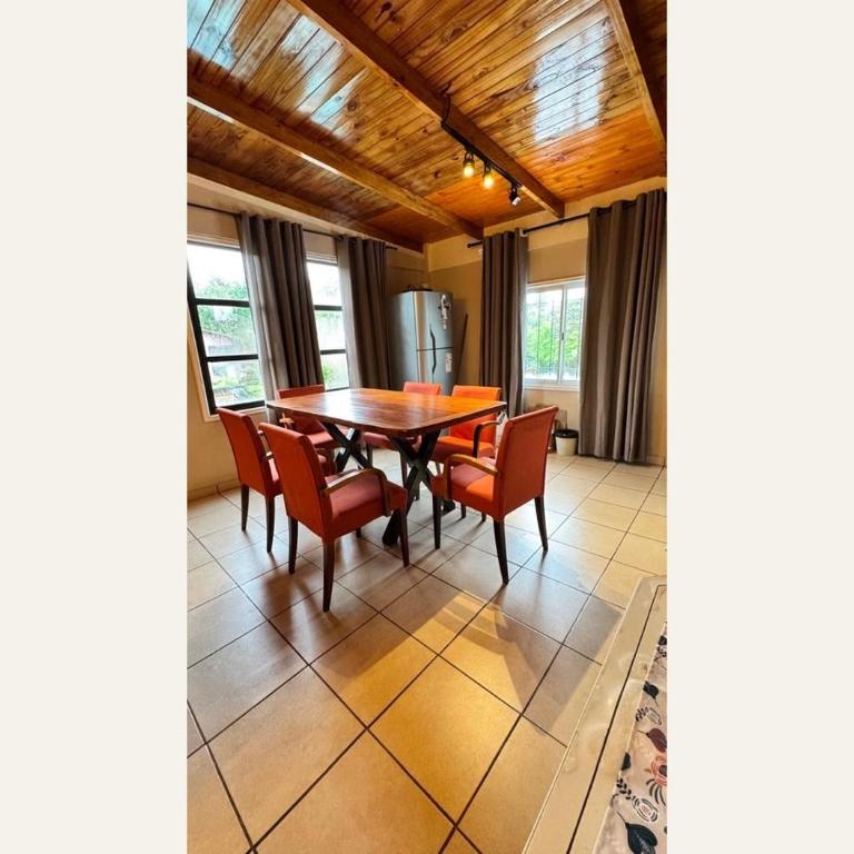 Alojamiento Napoleon - Two-Bedroom Apartment - 4
