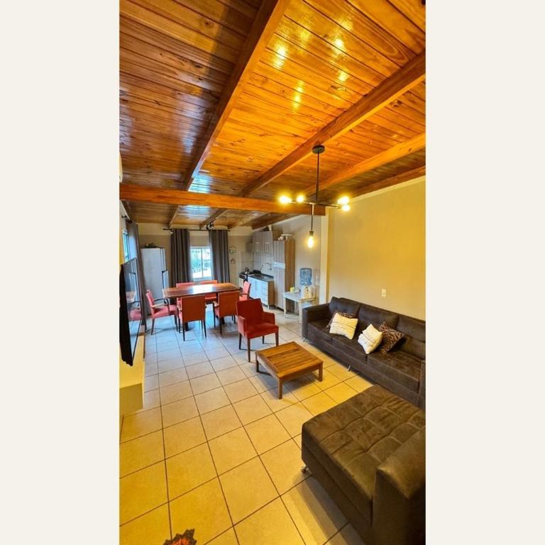 Alojamiento Napoleon - Two-Bedroom Apartment - 8