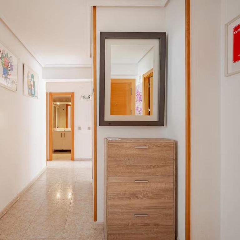 Wake Up to Sea Views, a Short Walk from the Beach - Apartment - 20