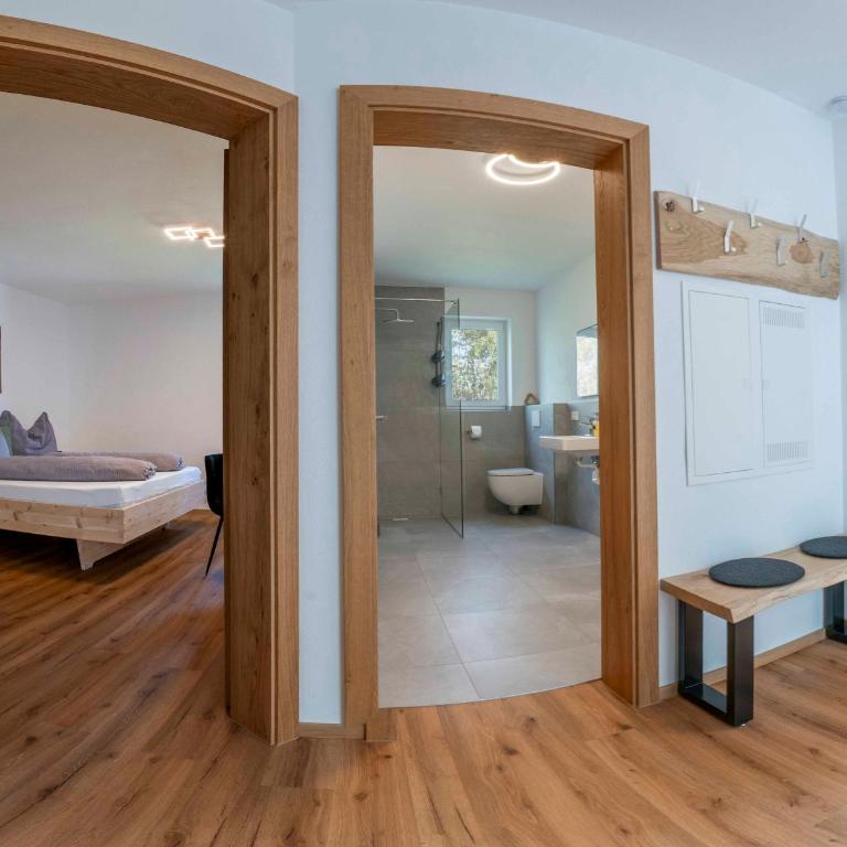 FEWO-TomKO - Apartment mit 2 Schlafzimmern - 10