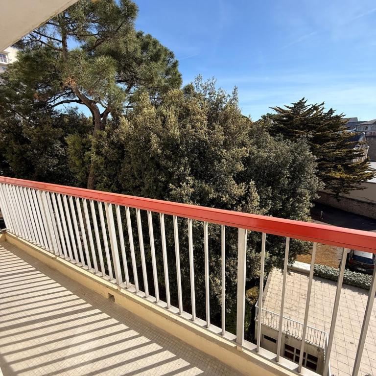 Bel appartement de 75m2 à 150m de la plage - Appartamento con 1 Camera da Letto - 10