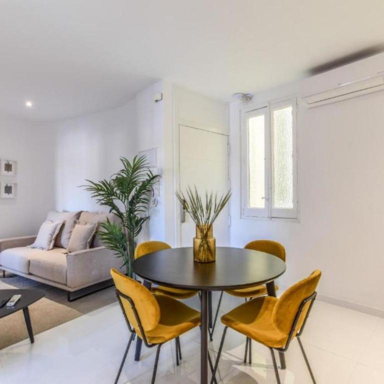 Amazinn Places Embajadores V - Appartamento con 2 Camere da Letto e Vista Città - 6
