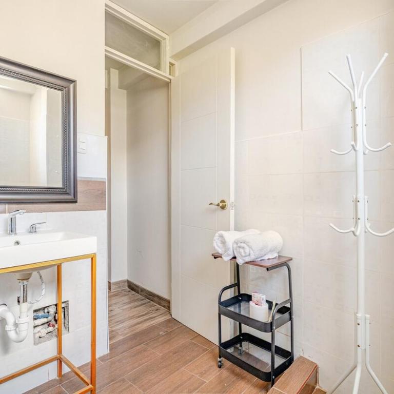 Departamento de Ensueño - Two-Bedroom Apartment - 14