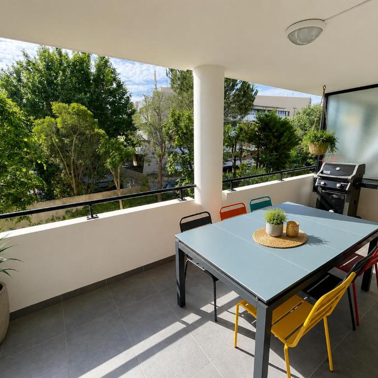 Appartement de 70m entre plages et calanques - Apartment mit 2 Schlafzimmern - 4