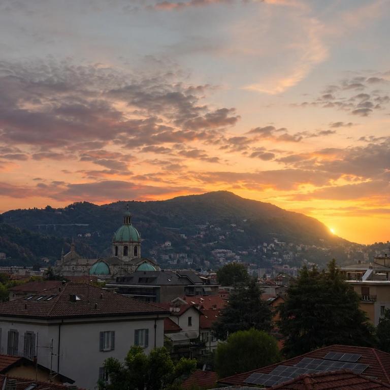 Sunset Light - Downtown Como - One-Bedroom Apartment - 14
