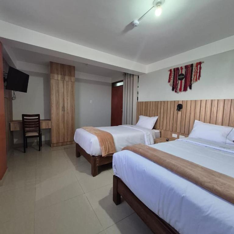 Hotel Adolfo's - Family Double Room - 1