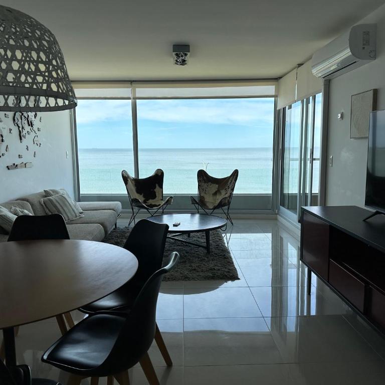Apartamento con terraza propia - Se permite mascota - Edificio Lumiere - Atención Médica incluida - Apartamento con terraza - 1