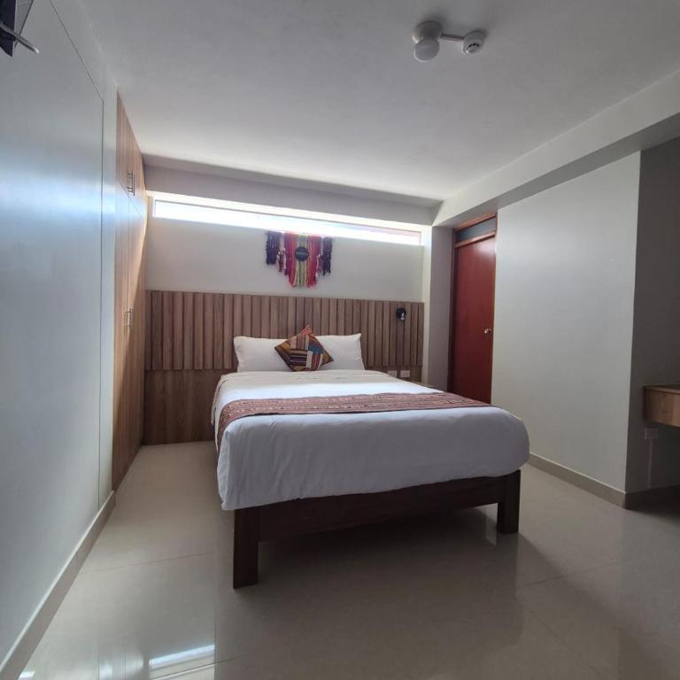 Hotel Adolfo's - Deluxe Double Room - 2