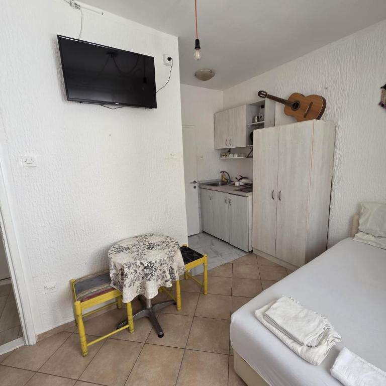 Edessa Apartment - Studio - 13