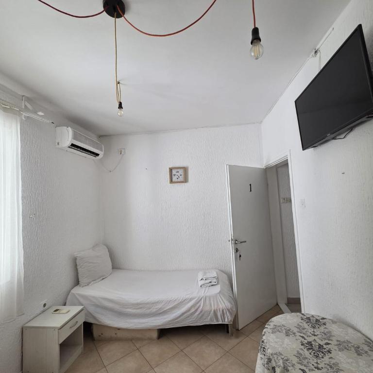 Edessa Apartment - Studio - 9