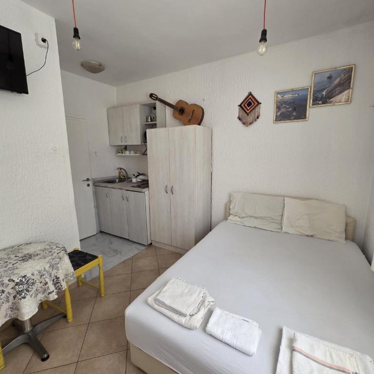Edessa Apartment - Studio - 10