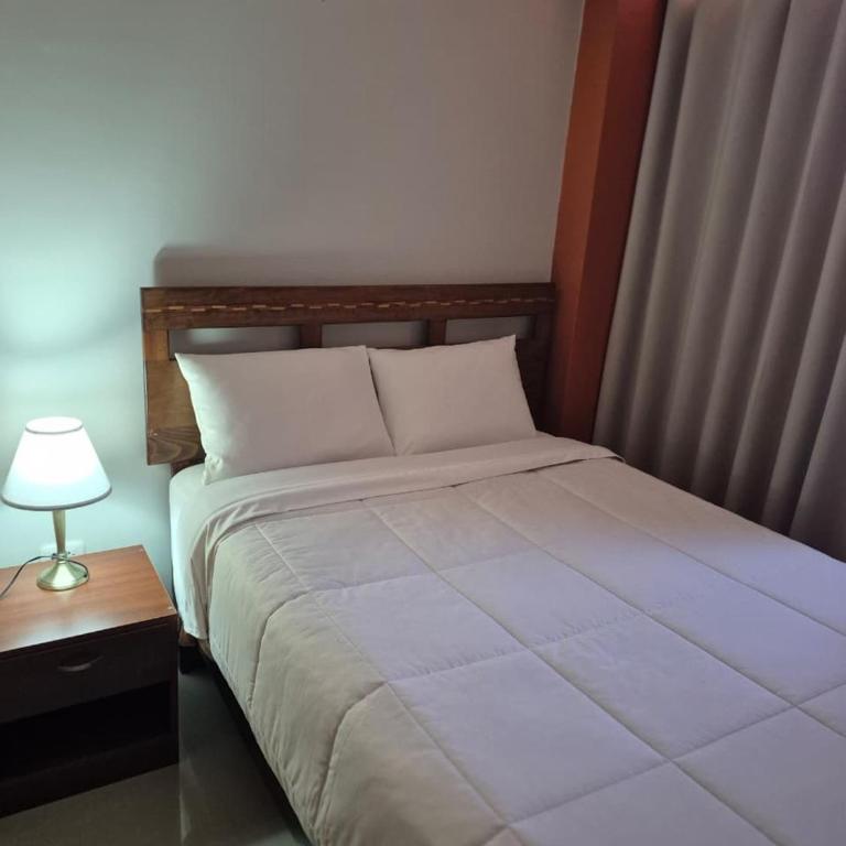 Hotel Adolfo's - Family Two-Bedroom Apartment with View - 2
