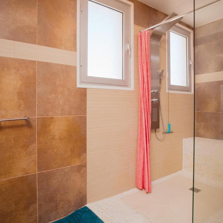 Appartement cozy avec terrasse de 30 m2 - Two-Bedroom Apartment - 33