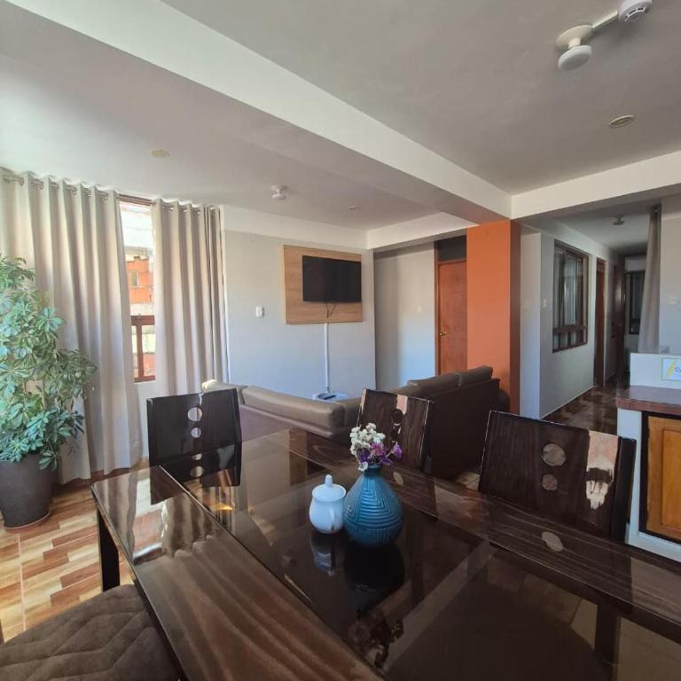 Hotel Adolfo's - Two-Bedroom Family Apartment - 11