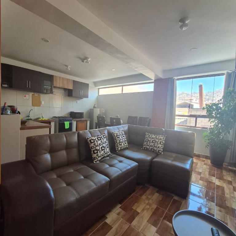 Hotel Adolfo's - Two-Bedroom Family Apartment - 1