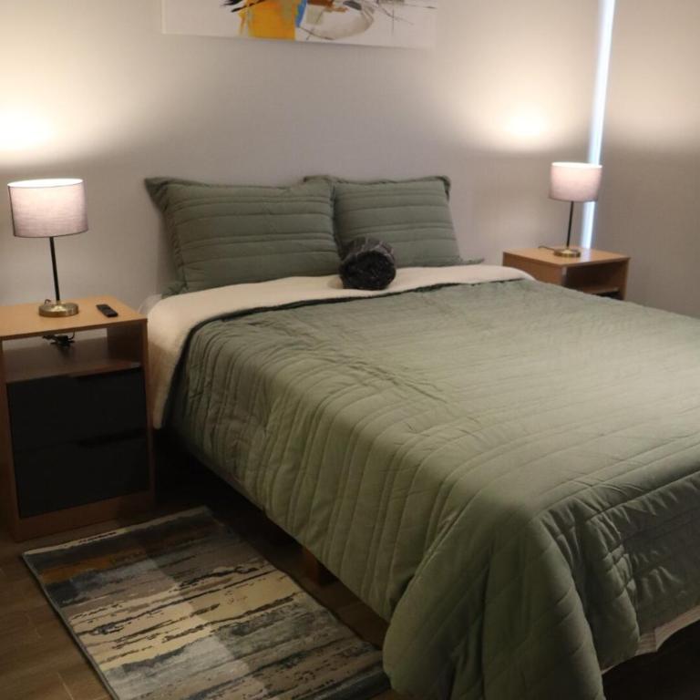 Modern apartment, ideal for shopping and sightseeing - One-Bedroom Apartment - 2