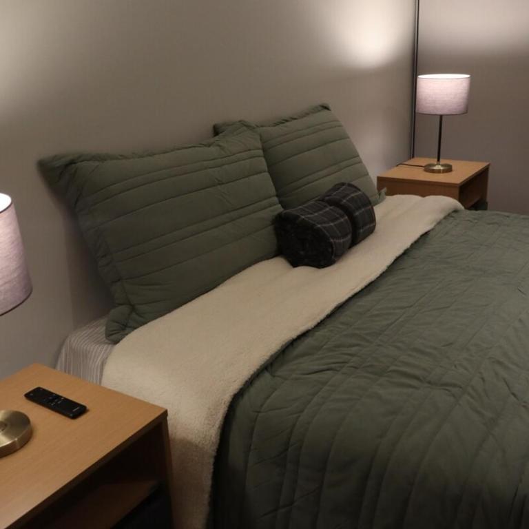 Modern apartment, ideal for shopping and sightseeing - One-Bedroom Apartment - 28