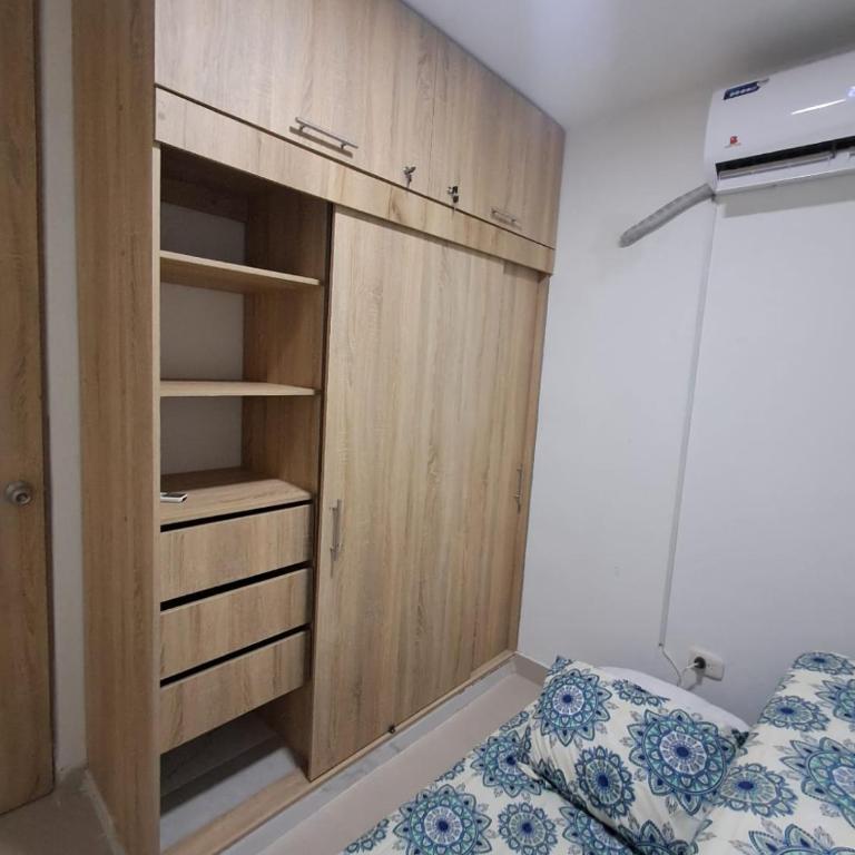 Apartamento Moderno en Cartagena Edificio Torre 811 - Three-Bedroom Apartment - 30