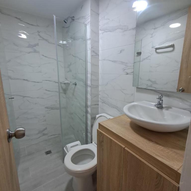 Apartamento Moderno en Cartagena Edificio Torre 811 - Three-Bedroom Apartment - 26