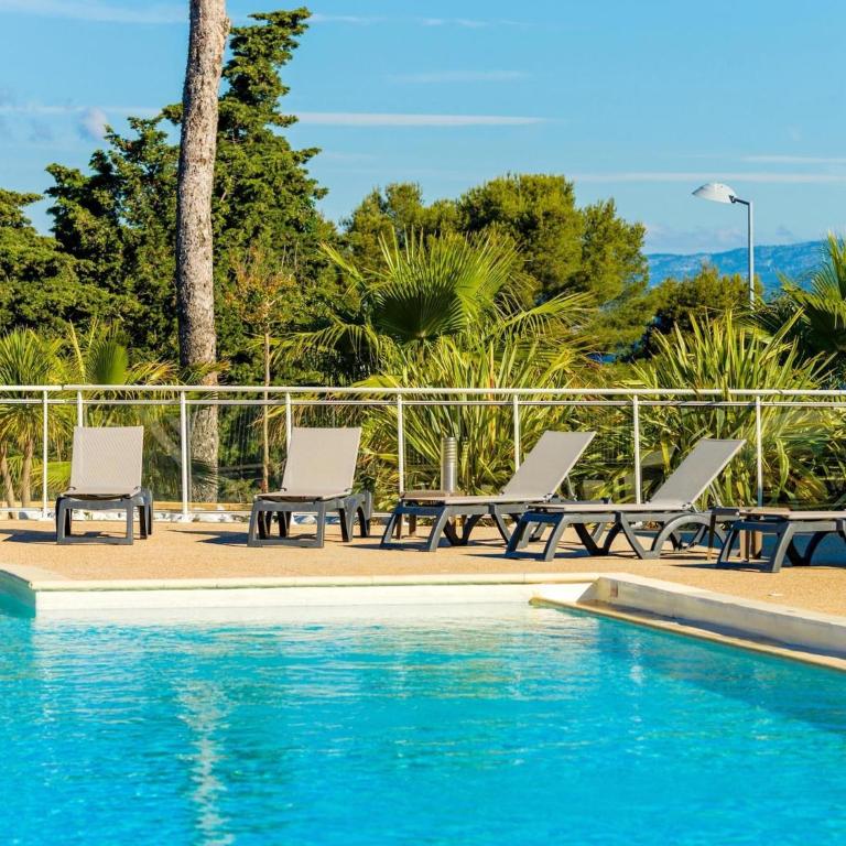 Duplex Apartment Near Marina & Beach - Appartement 2 Chambres - 10
