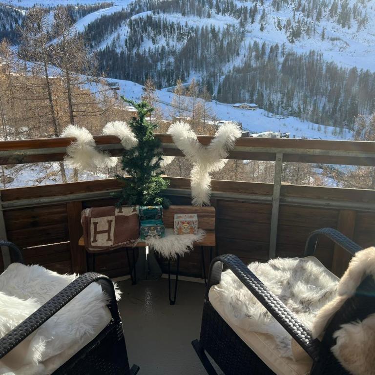 Exceptionnel appartement pour 5 personnes, havre de détente et de confort, immense terrasse, vue incroyable, parking - Appartement - 4