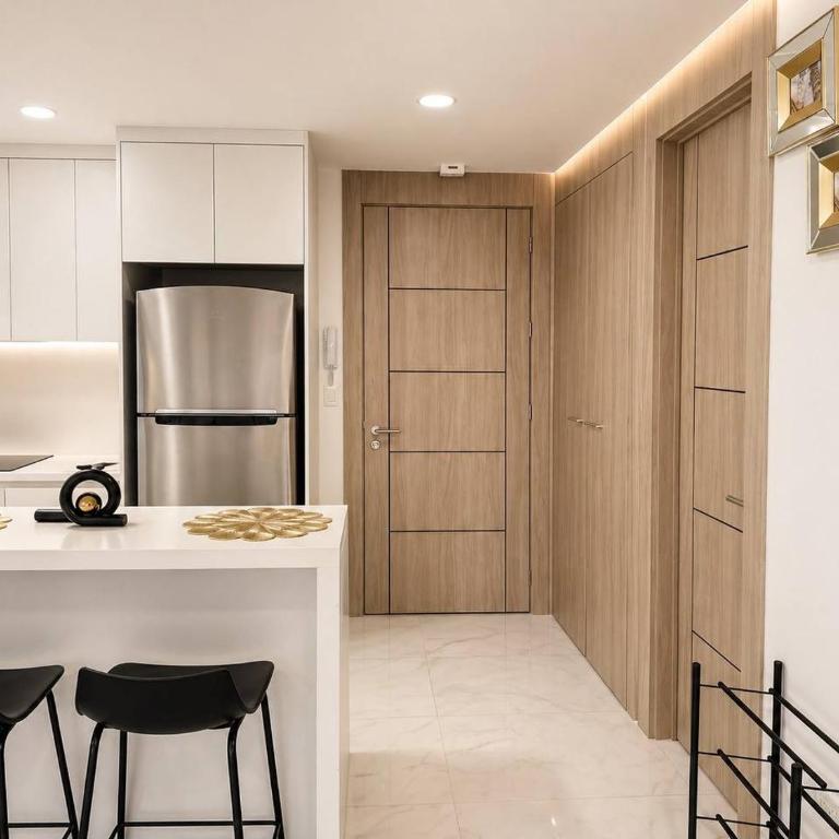 Depa de 3 habitaciones, piso alto, vista a la ciudad, piscina y gym - Family Suite - 20