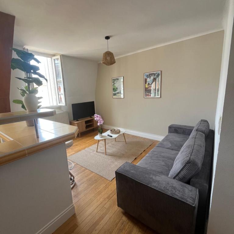 L'Opera - One-Bedroom Apartment - 1