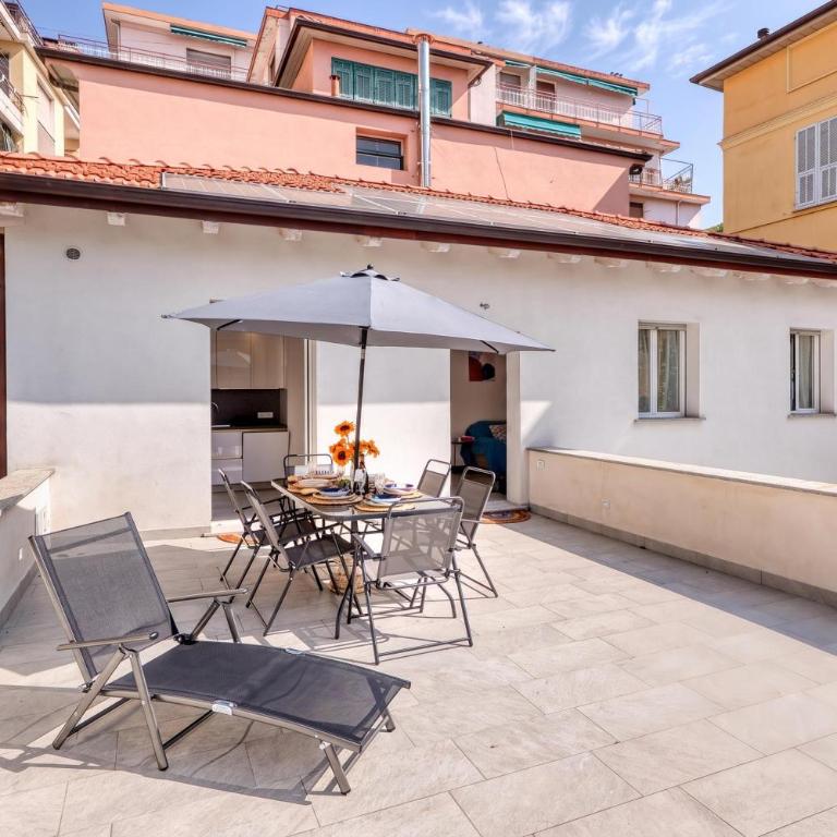 Casa del Geco with Terrace and Parking - Happy Rentals - Apartment with Terrace - 10