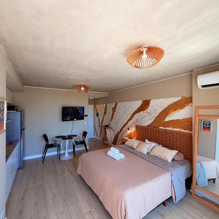 Studio moderno con mural - King Size bed - Apartamento de 1 dormitorio - 14