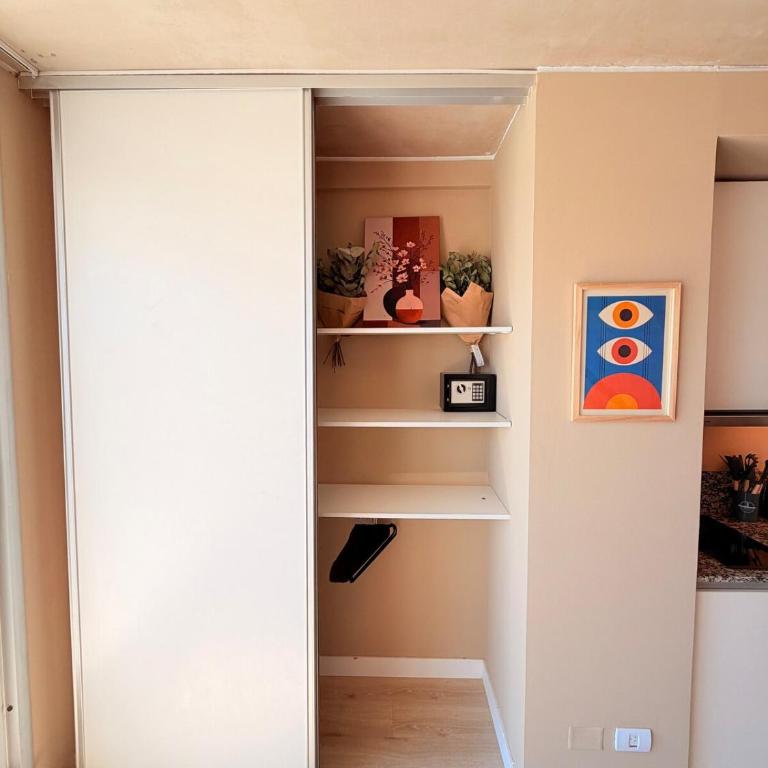 Studio moderno con mural - King Size bed - Apartamento de 1 dormitorio - 17