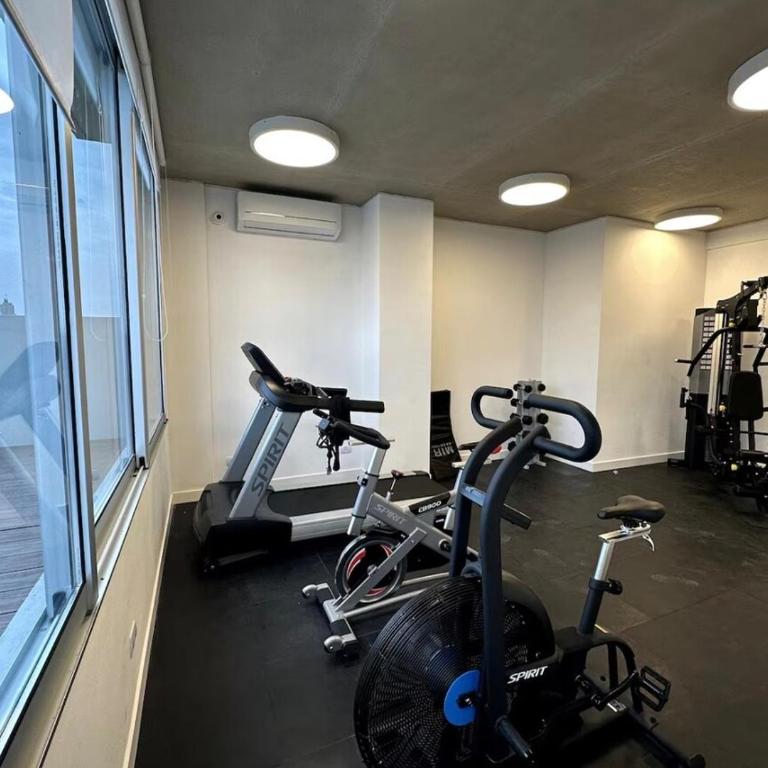Studio moderno con mural - King Size bed - Apartamento de 1 dormitorio - 23