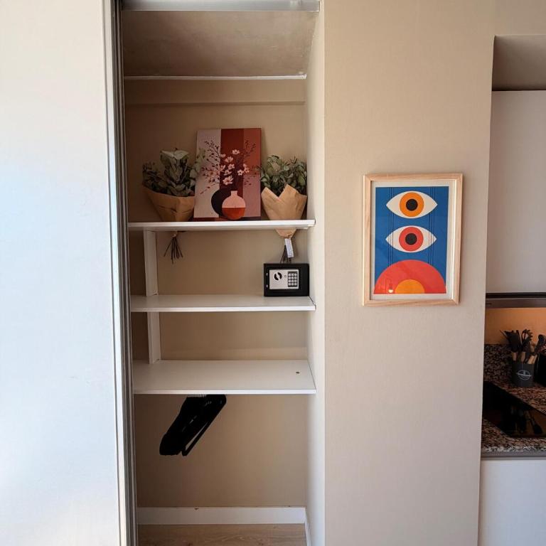 Studio moderno con mural - King Size bed - Apartamento de 1 dormitorio - 32