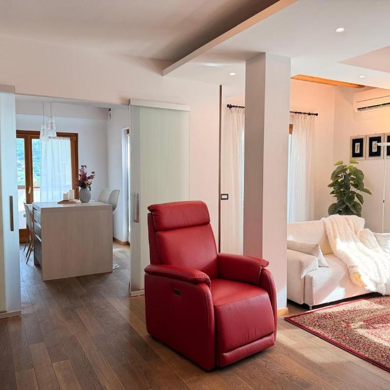Attico Bella Vista con parcheggio in centro - Appartamento con 2 Camere da Letto - 2