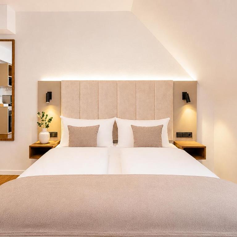 Altstadt Hotel - Comfort Dreibettzimmer - 6