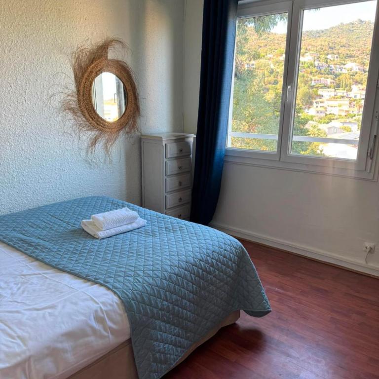 Hôtel Paradis - Chambre Double - Vue sur Village - 3