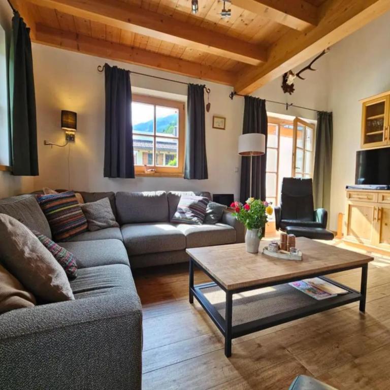 Alpine Chalet in Wald im Pinzgau for 12 - Ferienhaus mit 5 Schlafzimmern - 3