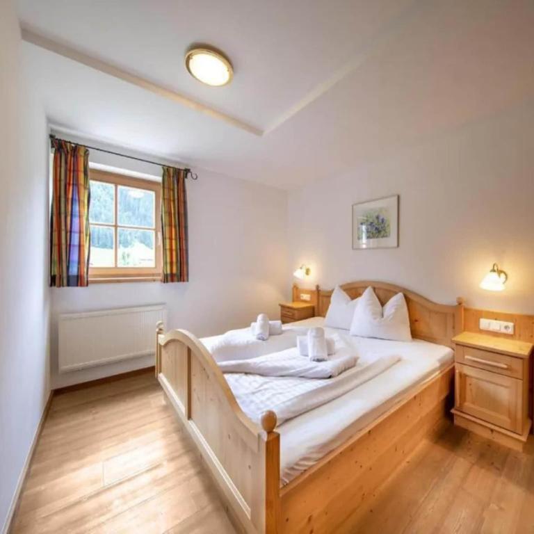 Alpine Chalet in Wald im Pinzgau for 12 - Ferienhaus mit 5 Schlafzimmern - 16