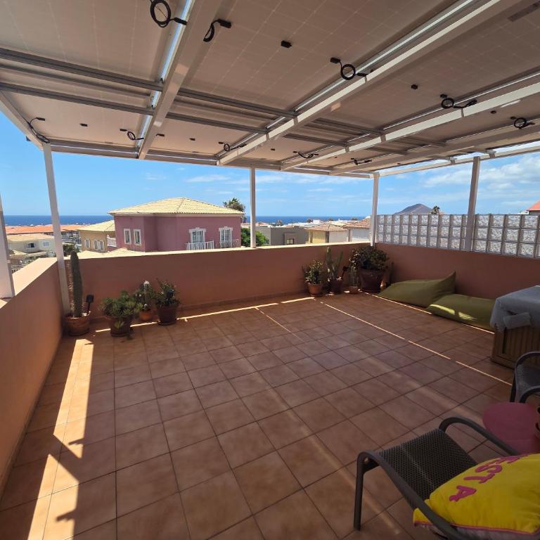 Modern House With Private Swimming Pool - Casa de 3 dormitorios - 21