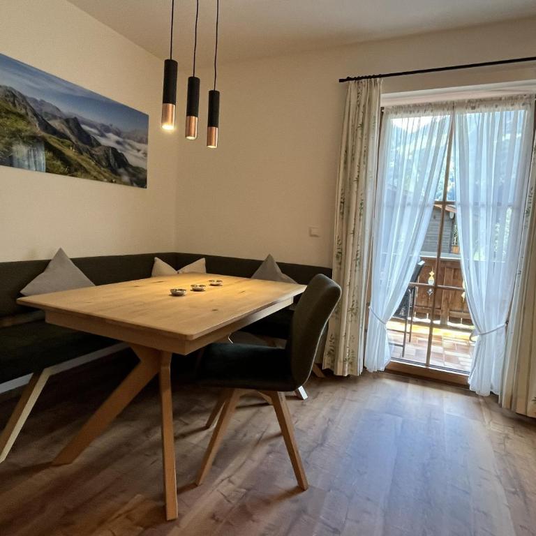 Ferienwohnung Pletzer - Sonja Pletzer - Appartement avec Balcon - 2