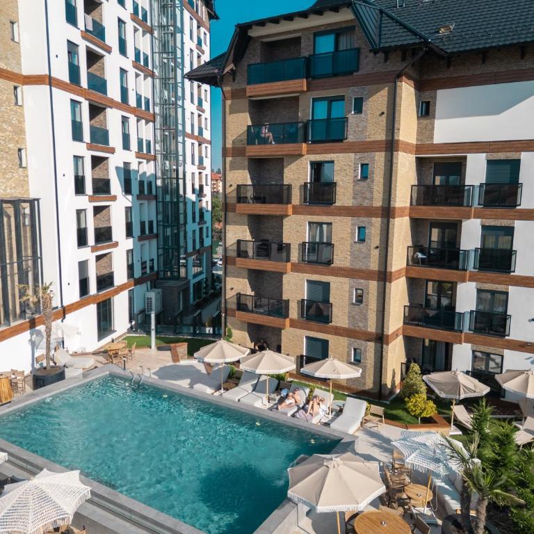 Golden Residence Zlatibor - Three-Bedroom Apartment - 37