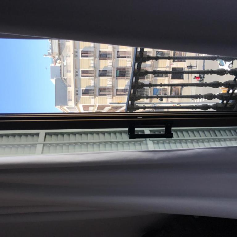 Chic & Basic Lemon Boutique Hotel - Superior Double Room with Balcony - 11