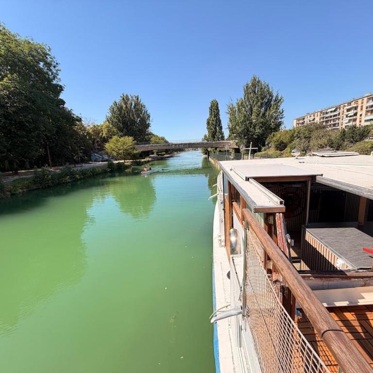 La péniche des sacres au cœur de Reims - Mobilheim - 41