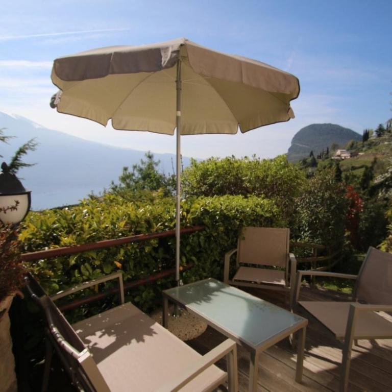 Villette Arias Giovanna & Francesca Lake View and Pool - Appartamento con Vista e Balcone - 16