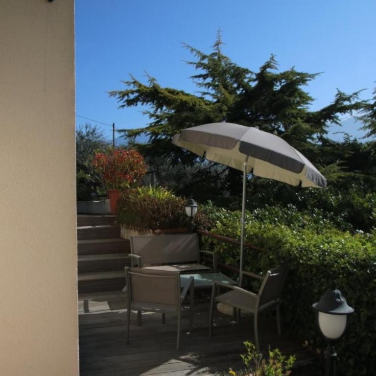 Villette Arias Giovanna & Francesca Lake View and Pool - Appartamento con Vista e Balcone - 32